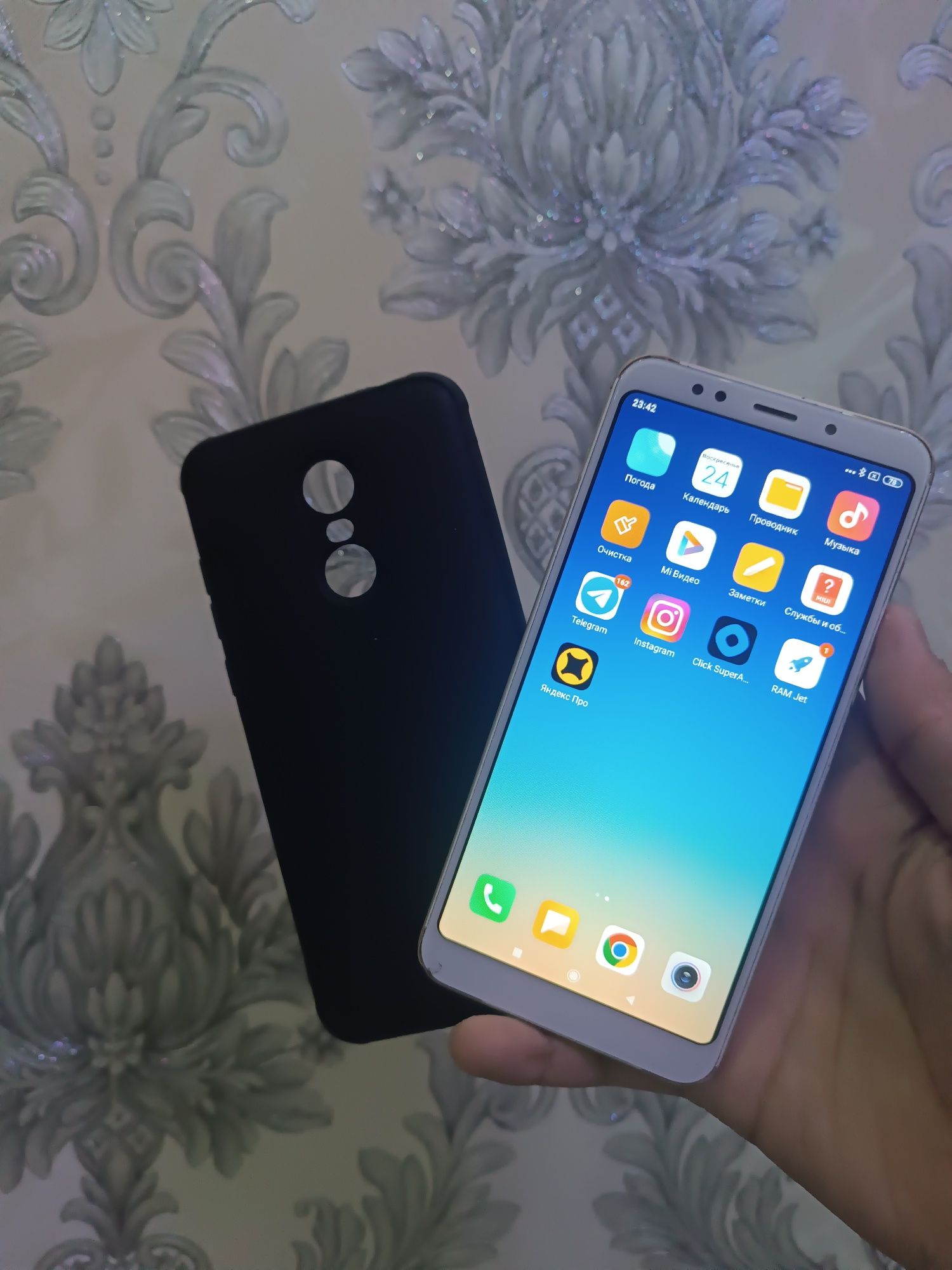 Redmi 5plus 64gb srochni sotladi