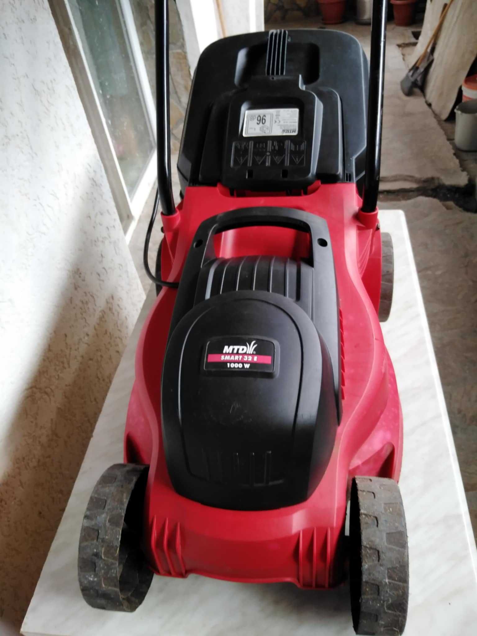 Електрическа косачка MTD SMART 32E (18 AKCAD-600)