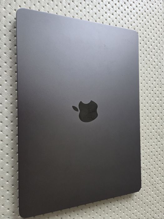 MacBook Air Apple M2