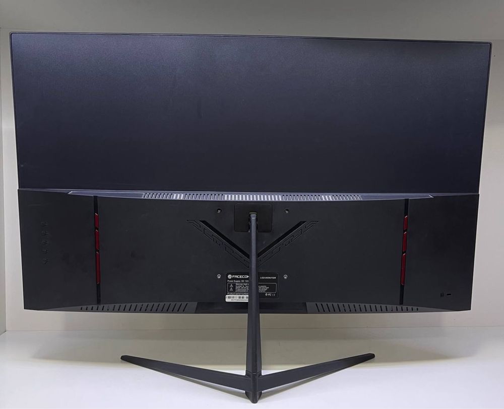 Facecom 32 curved FHD