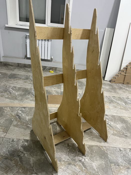 Продам стенды для кафеля и ламината