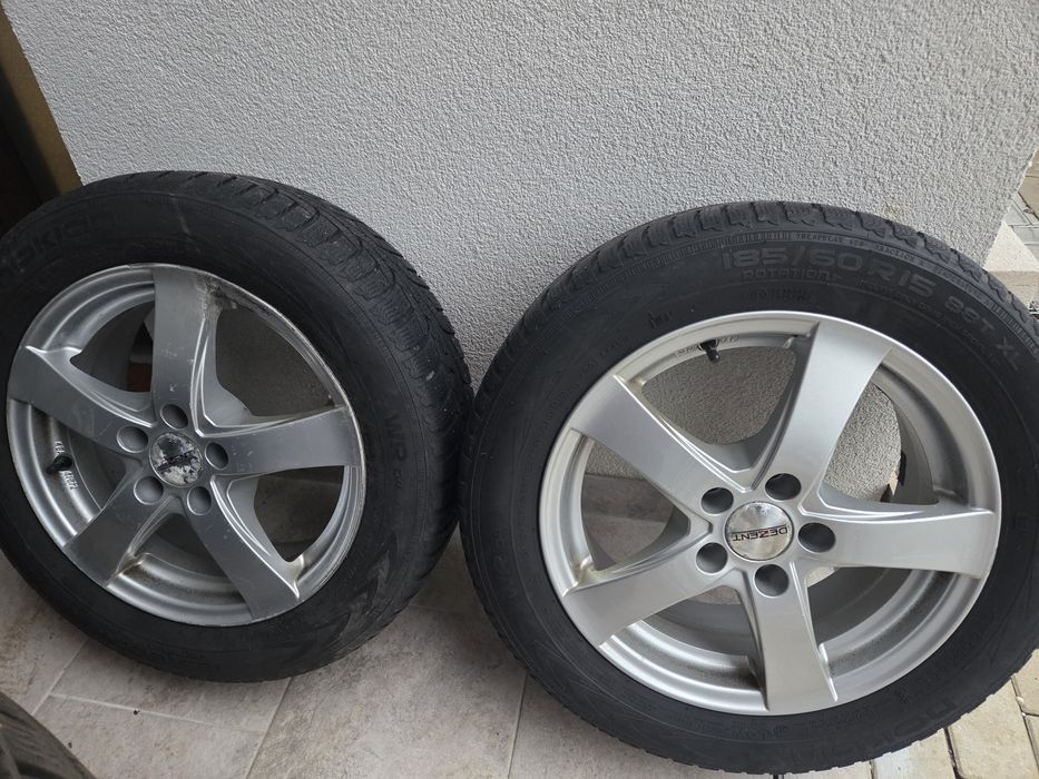 Cauciucuri de jarna cu jenti de aluminiu, 185/60 R15