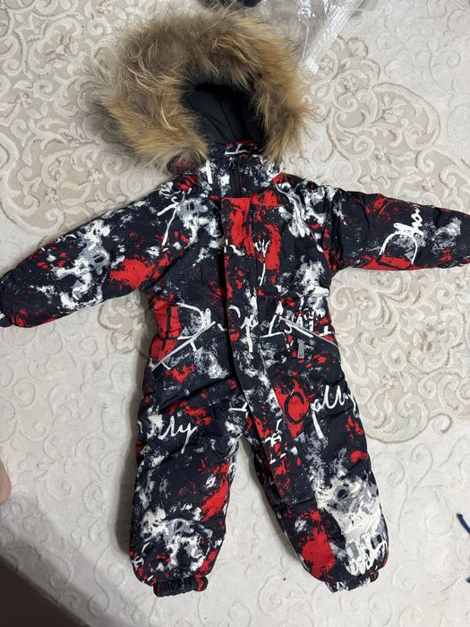 Зимний детский комбинезон