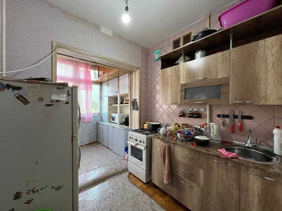 Сдаётся 3/3/5 кв., 70 м2 на Юнусабаде 5 кв., Американское посольство