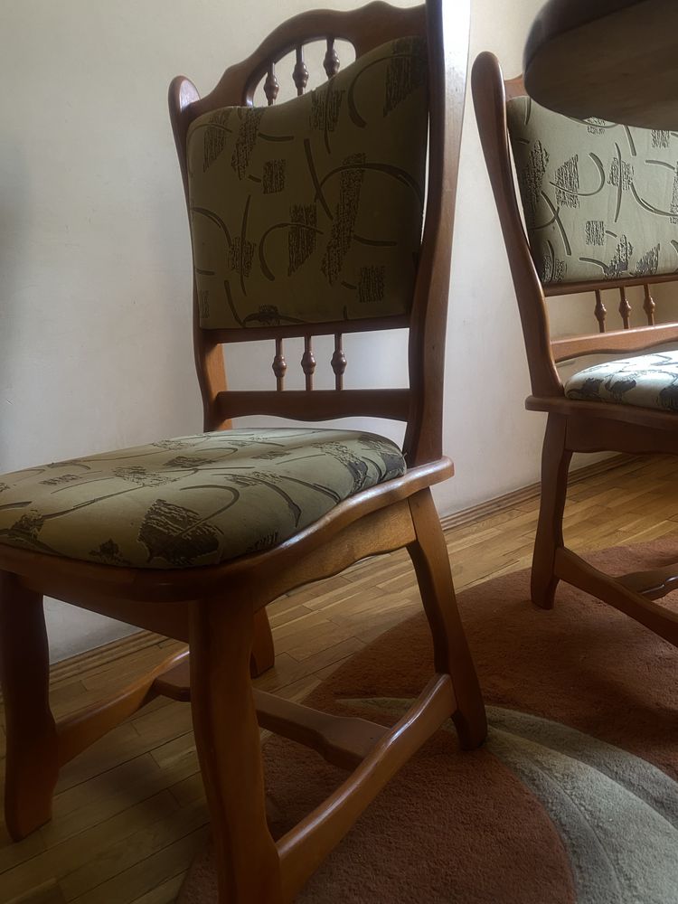vand masa de bucatarie cu scaune