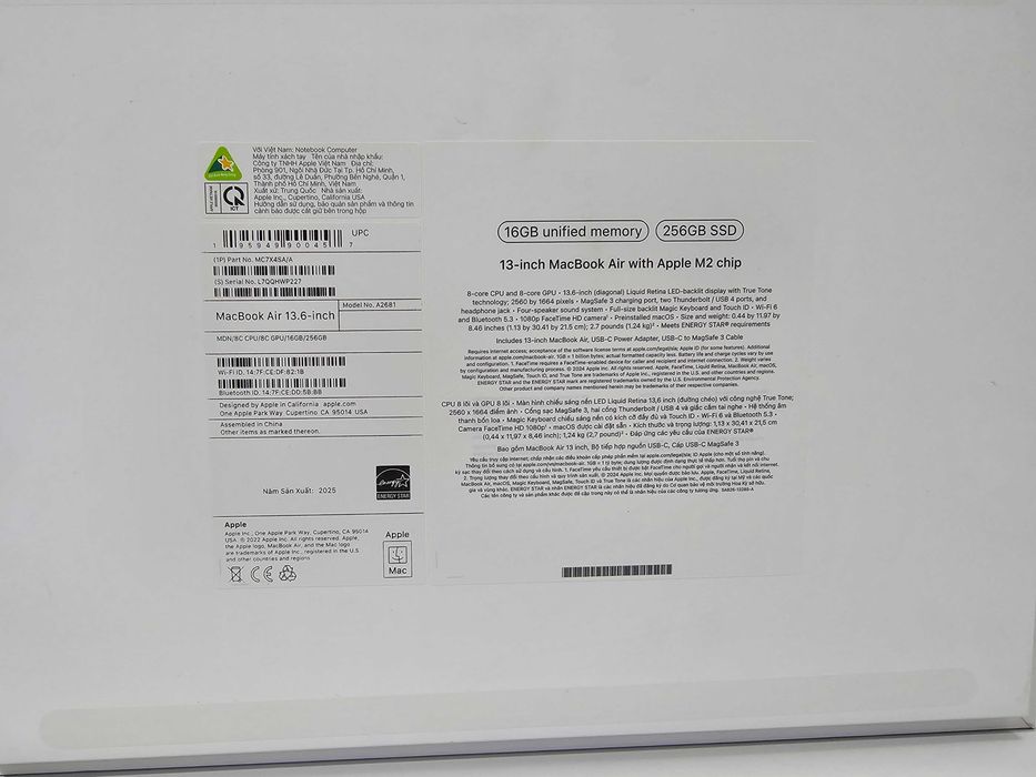 ПРОДАМ Macbook Air 13" inch M2 (16GB/256GB). Практический НОВОЕ.