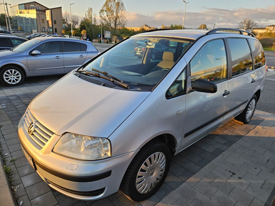 Vw Sharan 1.9 TDI proprietar