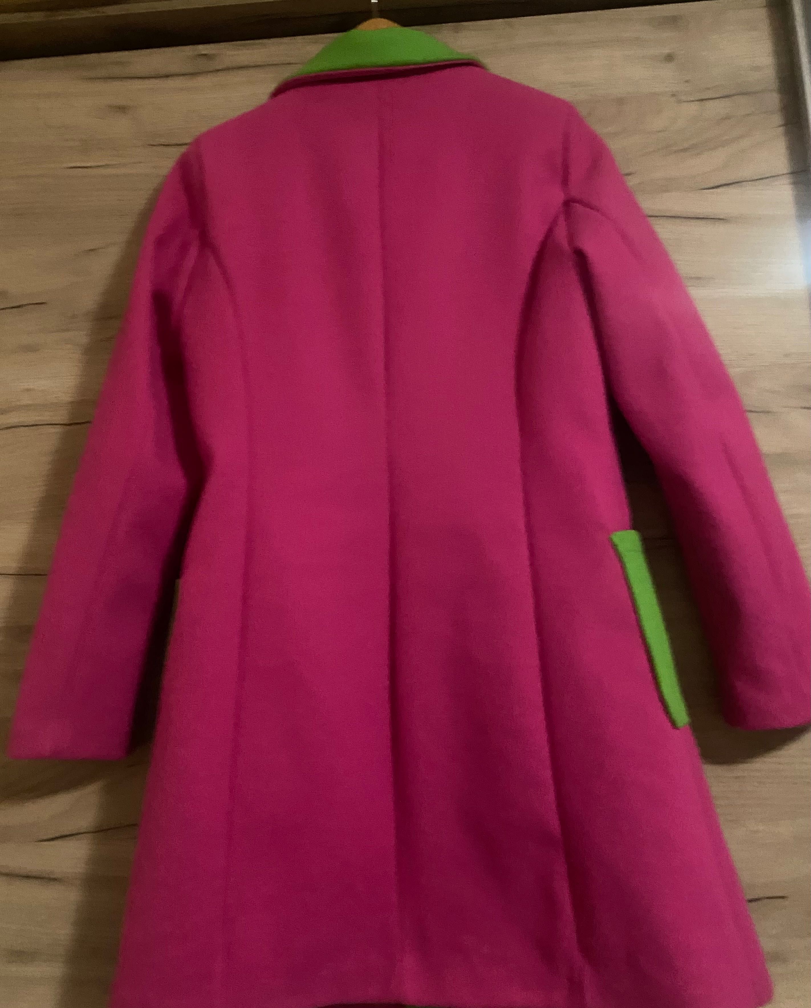 Двуцветно дамско палто