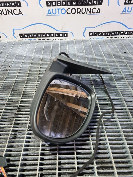 Oglinda dreapta Volkswagen Tiguan 5N Facelift 2011 - 2015 4 Usi NEGRU (863) Fara rabatare