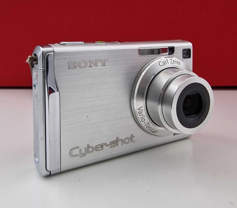 Sony Cyber-shot DSC-W200 Silver (2007) Camera digitala