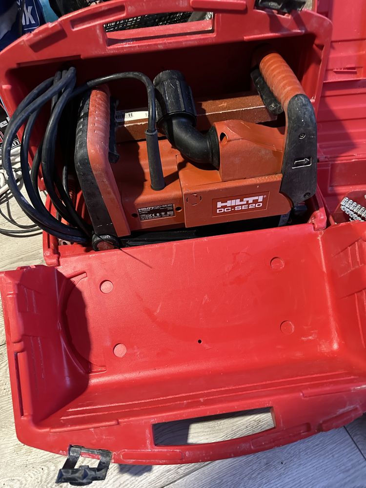 Masina de Slituit Hilti DC SE20
