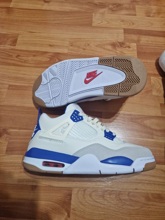 Adidași Jordan Retro patru