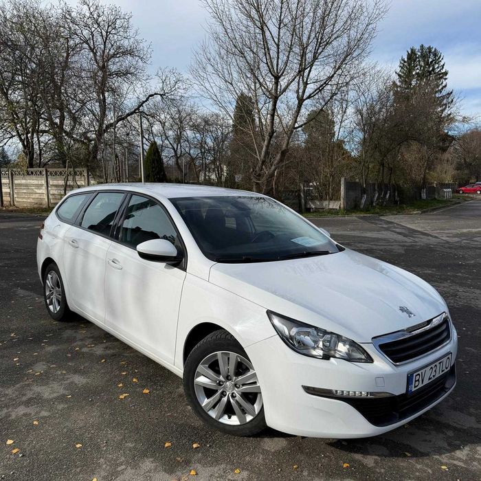 Peugeot 308 decembrie 2015 4300 Euro (persoana fizica)
