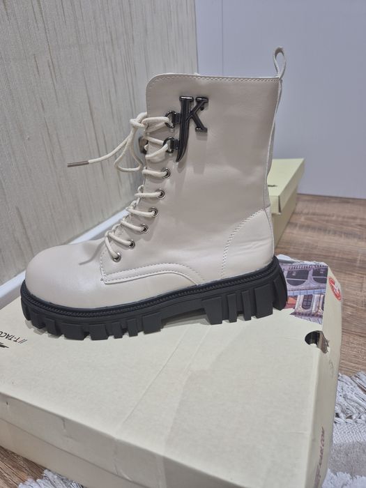 Зимние полусапожки