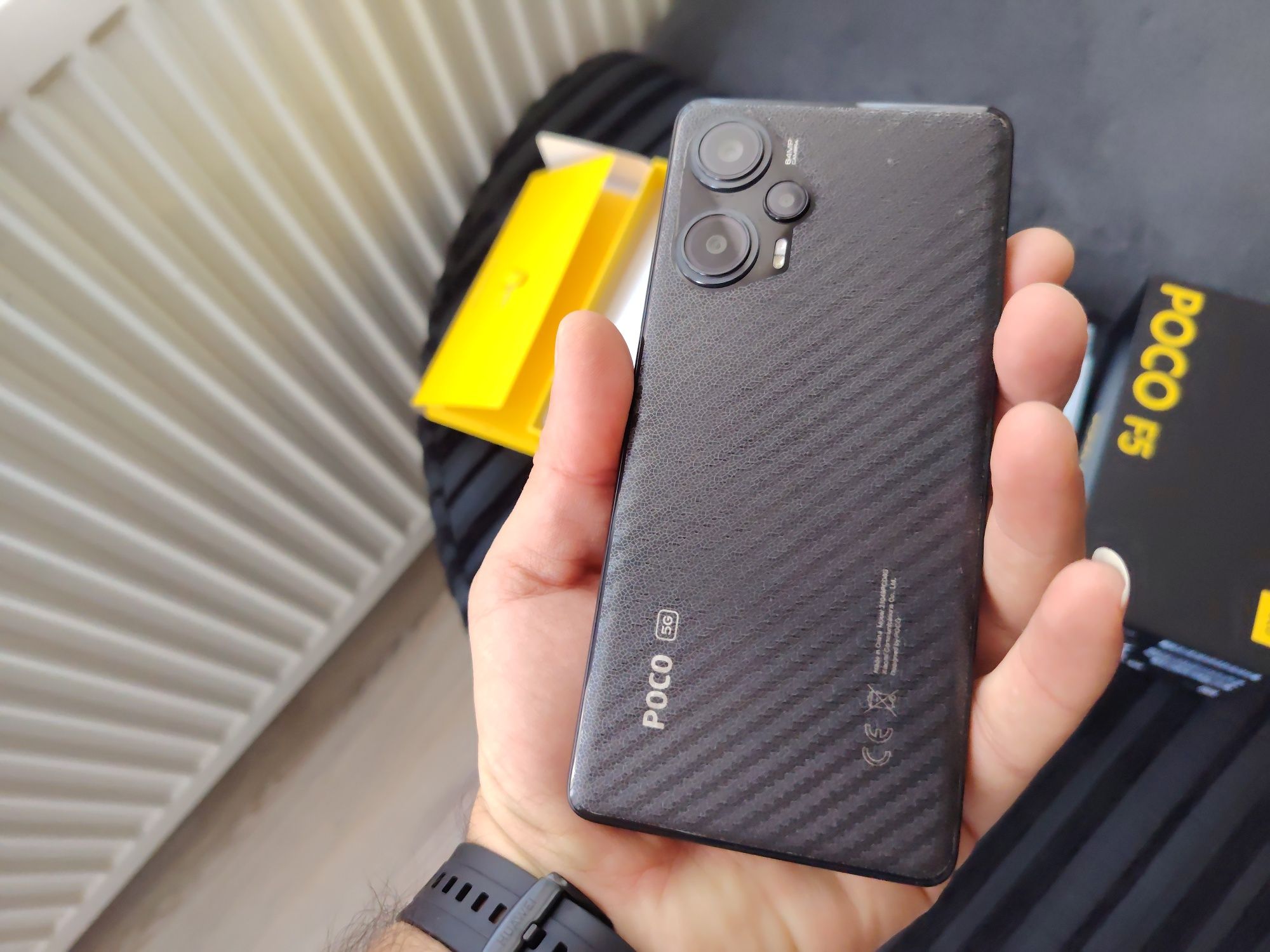 Продавам Неразличим от нов Xiaomi Poco F5