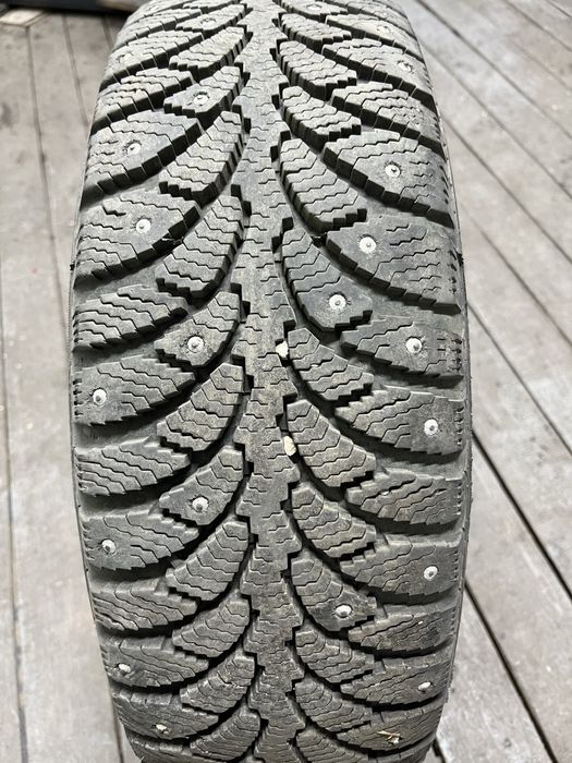 Шина на 14 продам