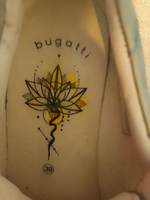 Adidași Dama BUGATTI din piele mărime 39