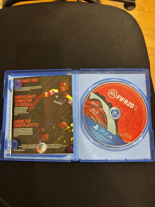 Видео игра FIFA 20 PS4