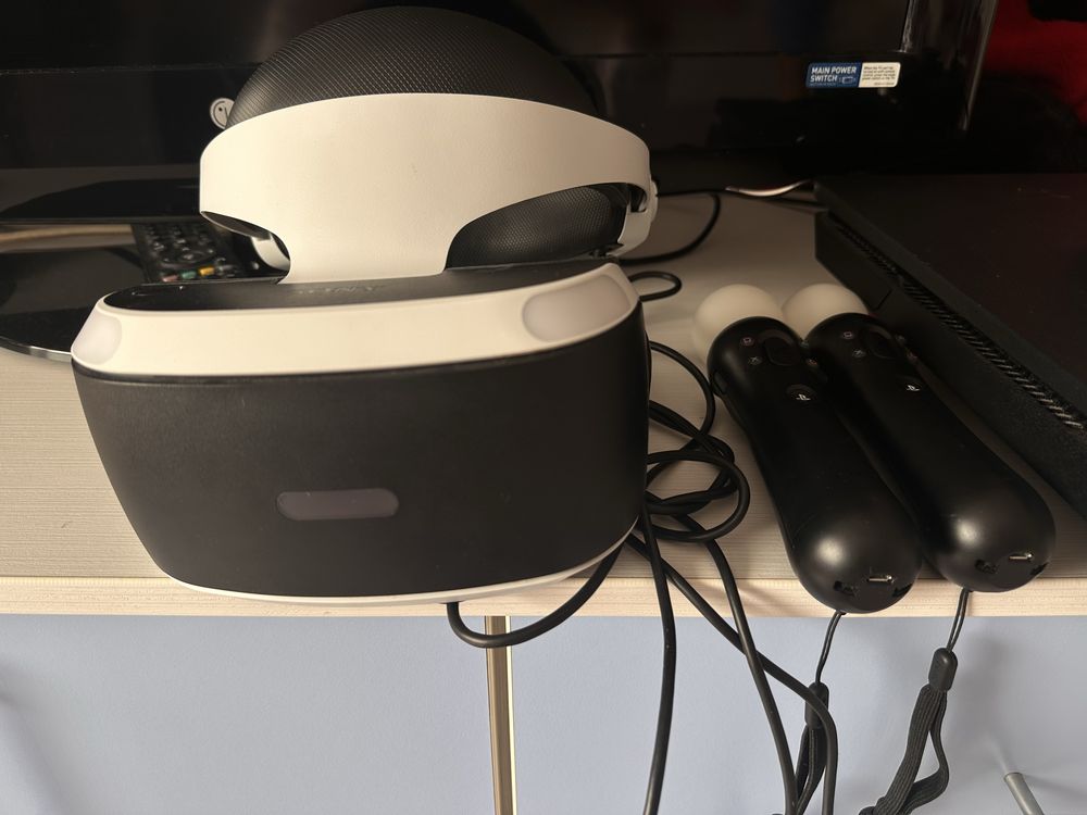 VR очила+контролерите
