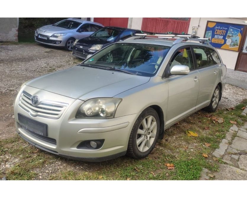 Toyota Avensis T25