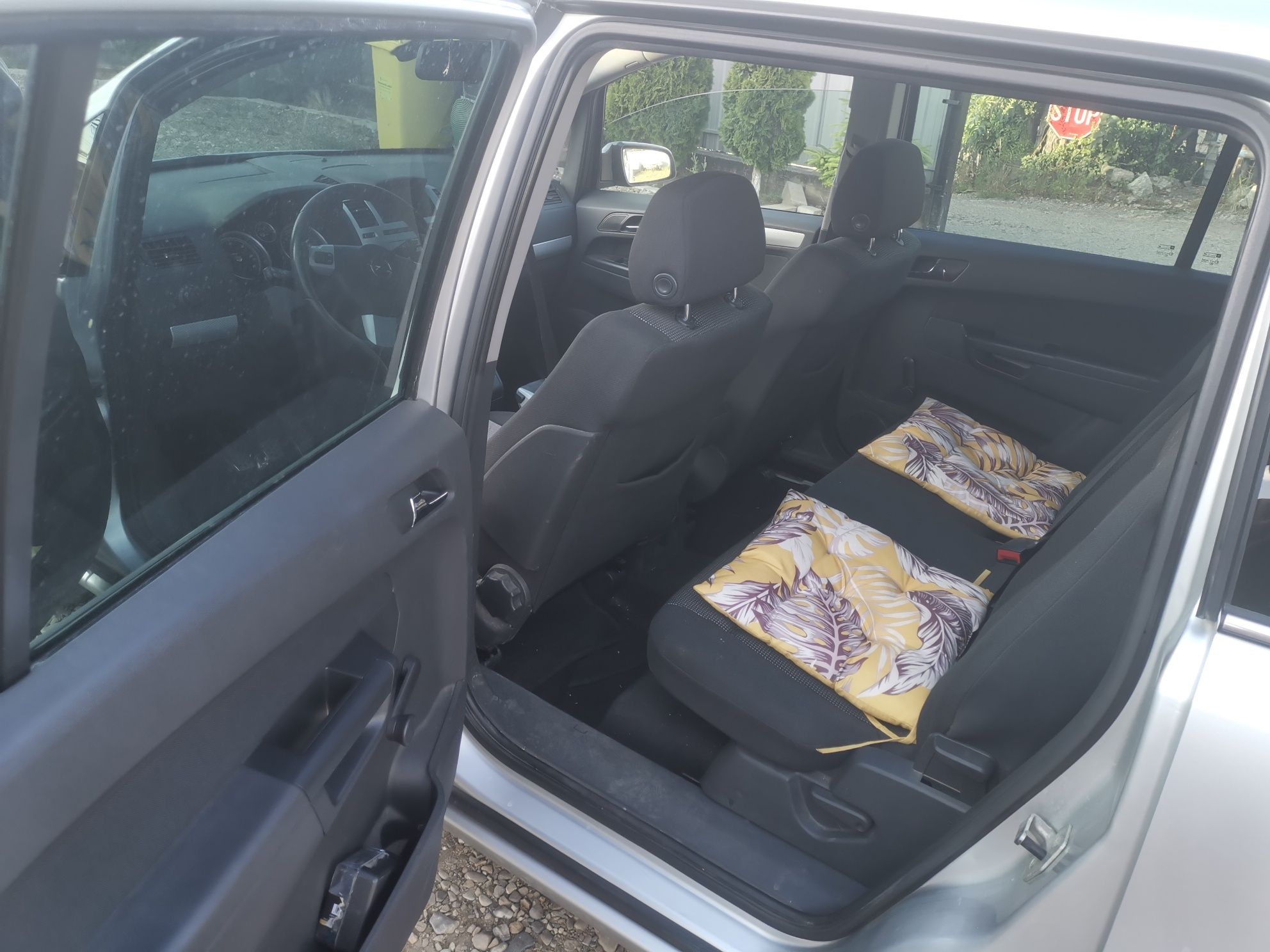 Opel Zafira 1.9 cdti