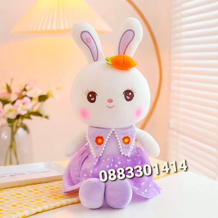 Плюшено зайче с морков и лилава нежна рокличка