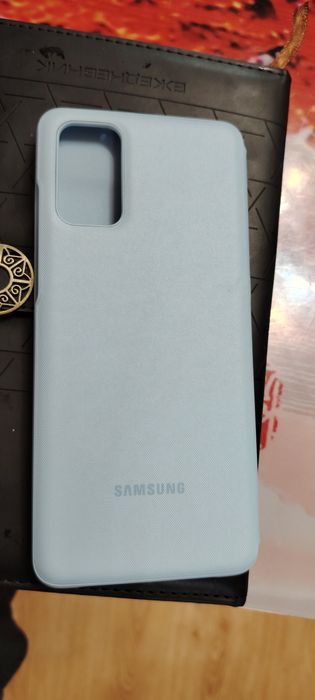 На самсунг S20 +