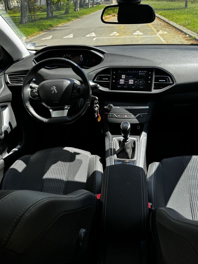 Peugeout 308 2021г.