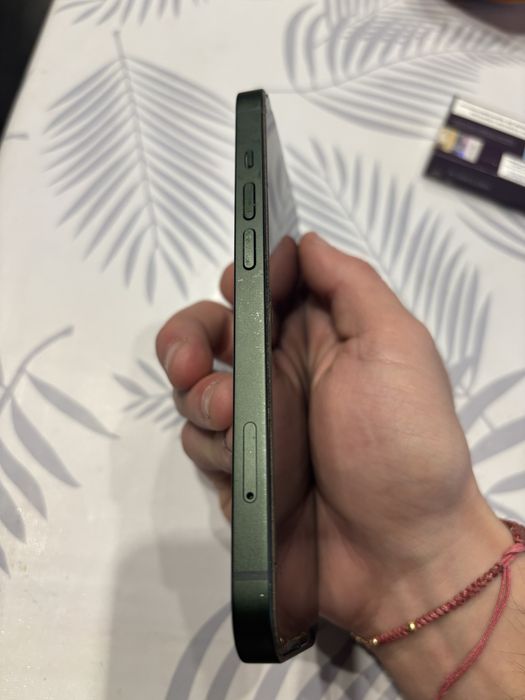 Iphone 13 128gb Перфектен