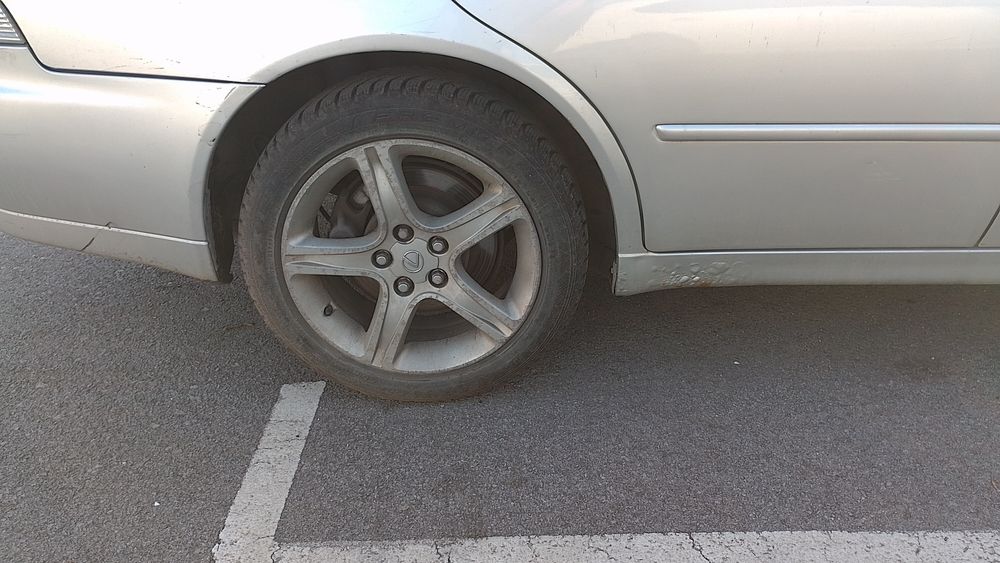 Lexus IS200 2.0 155 к.с.