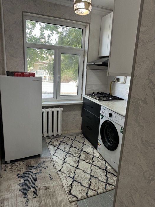 Продаю с ремонтом 1/1/5 на Лисуново 4, возможно под нежилое!