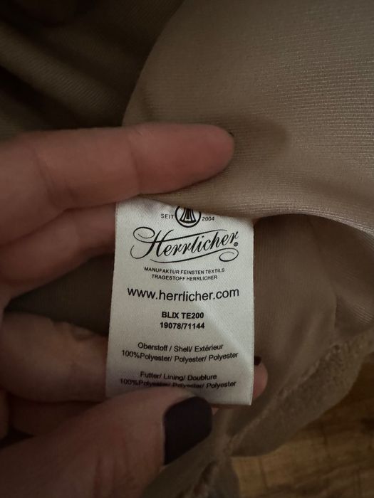 Herrlicher пухкаво палтенце Л размер