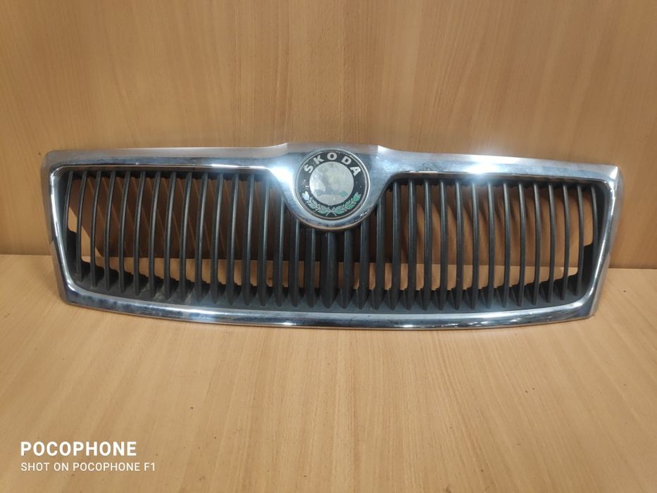 Маска - решетка Skoda Fabia / Шкода Фабия 2004г.
