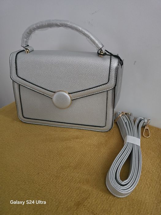 Geanta de umăr noua