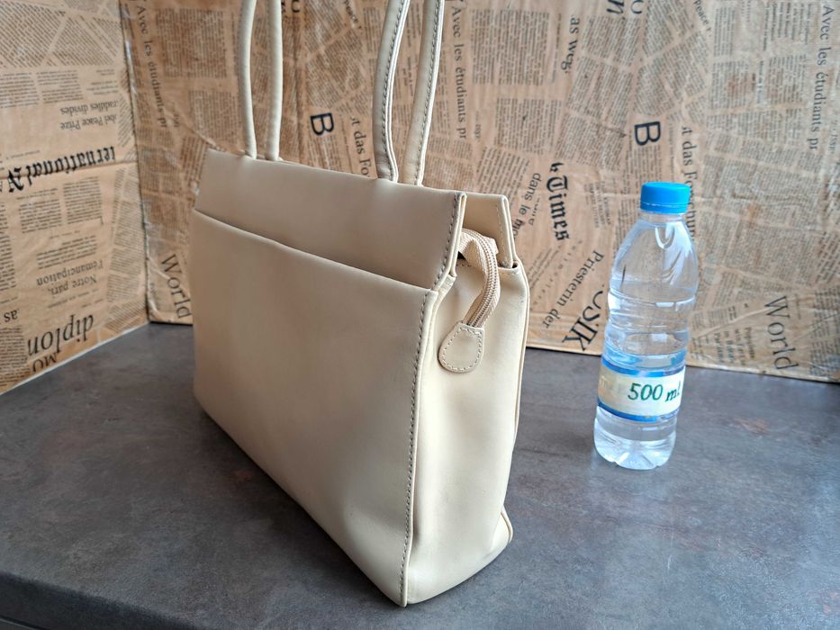 дамска чанта,бежова,кожена-естествена кожа