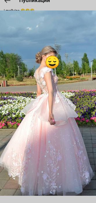 .Продам нарядное платье. Можно на выпускной и так на любое