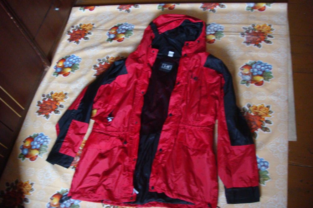 Clay Ferry   ( куртки )