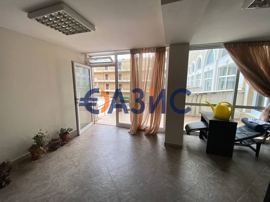Продава се Заведение в Свети Влас - 159 кв.м за 283 €/кв.м - Снимка #3