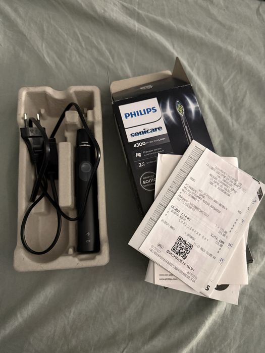 Philips Sonicare 4300 black
