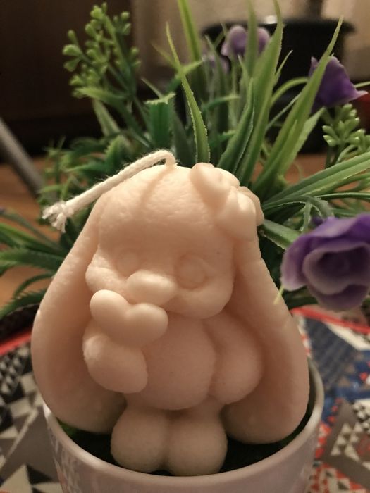 Lumânare Handmade cu simbolistica Maicii Domnului și fiul ei, Iisus.