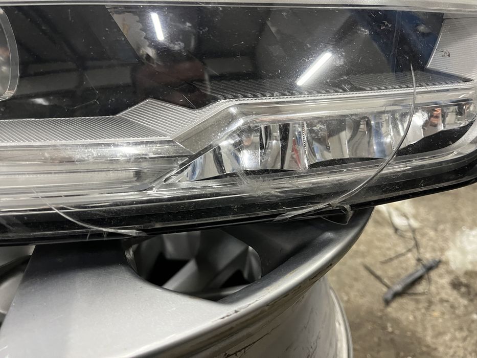 Фар Audi Q3 full Led 2016-