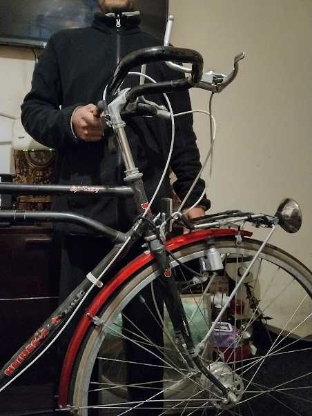 Bicicleta uriasa cu roti de 30 de inch