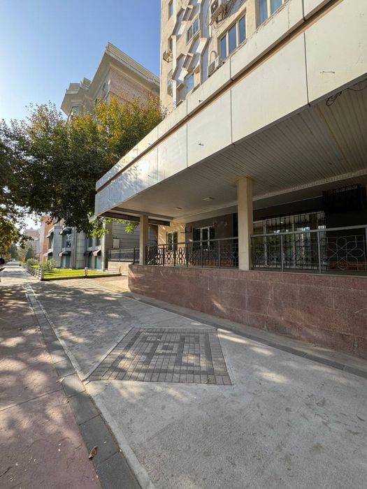 Ул.Нукус Гламур нежилое помещение 65кв.м первая линия срочно