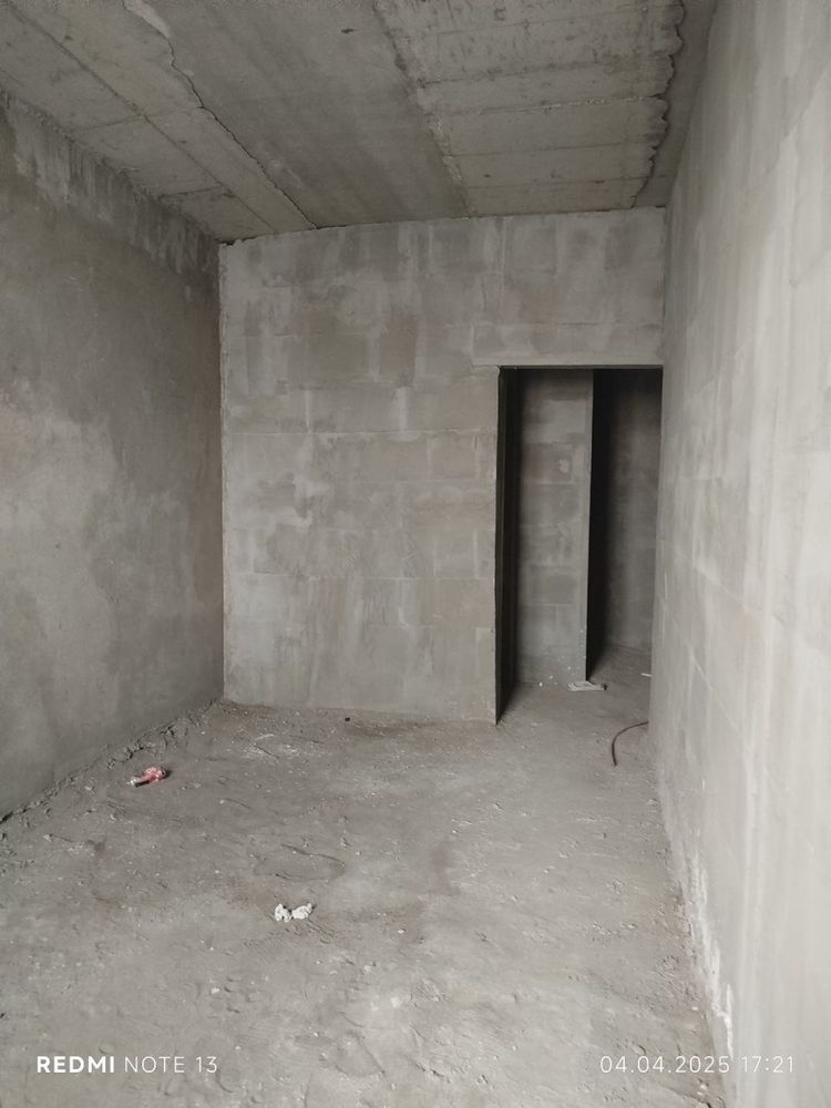 Продаётся 2х комнатная квартира в Яшнабадском районе,60кв.м.