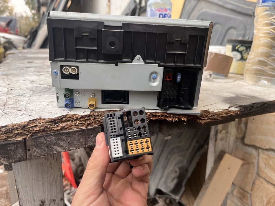 Навигация Mercedes CLS W219 и Е W211 Facelift с чейнджър и карта