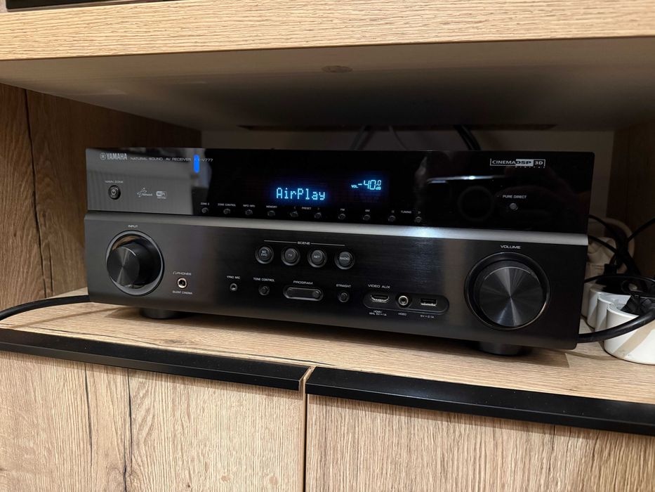 Receiver Yamaha RX-V 777