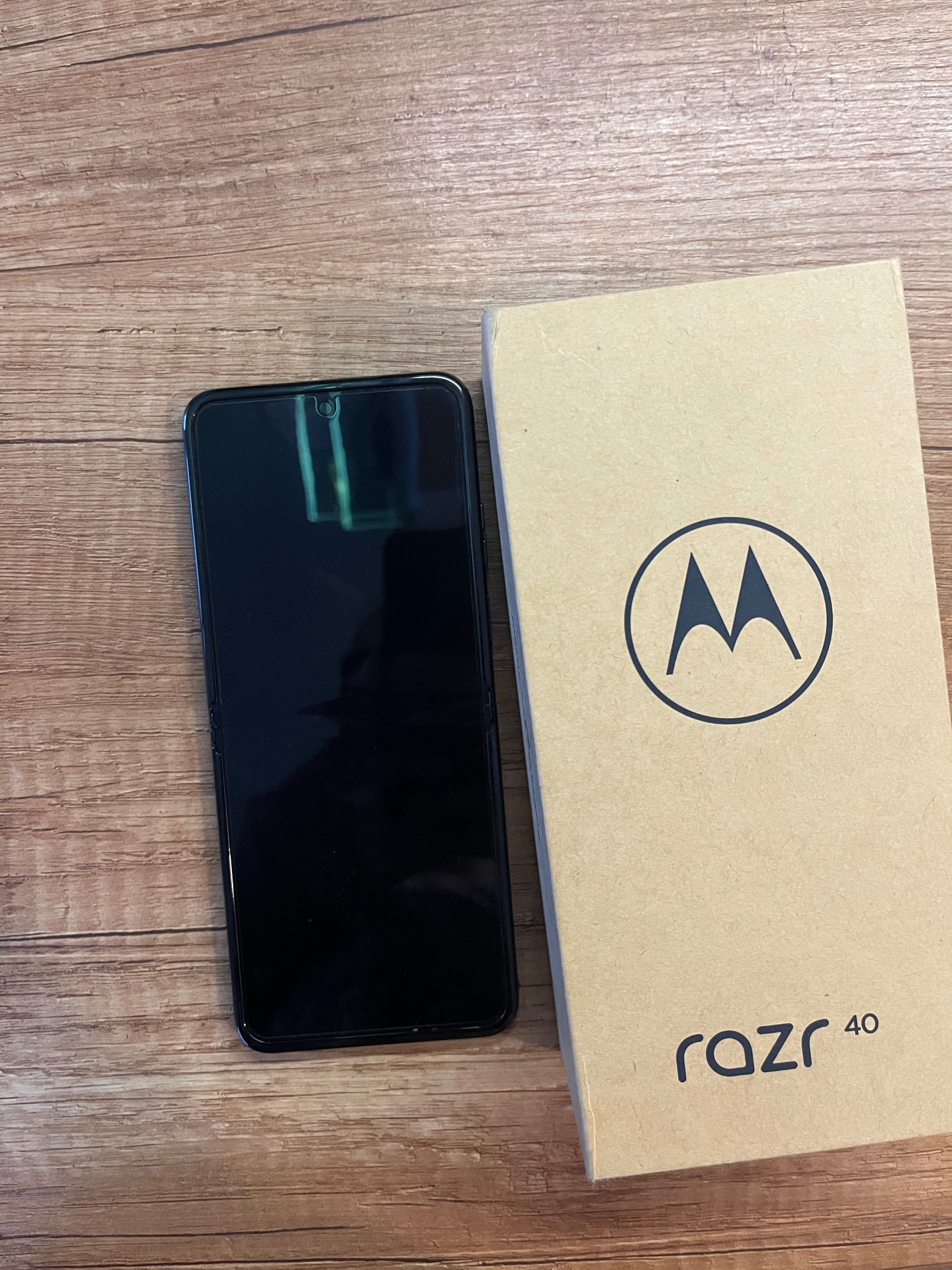 Motorola raze 40