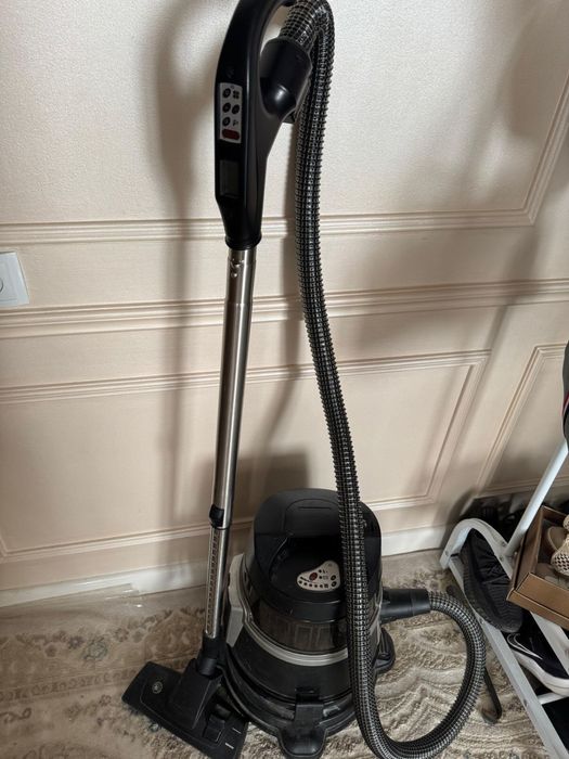 Продам roboclean пылесос в хорошем сост