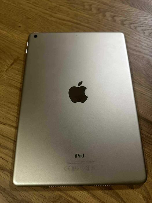 Apple Ipad 5th WIFI 96%BH