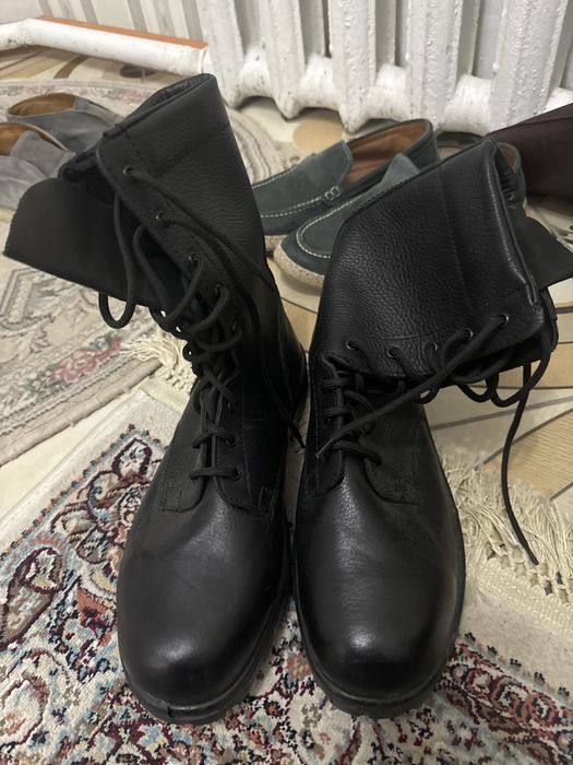 Берцы летние 45го размера.